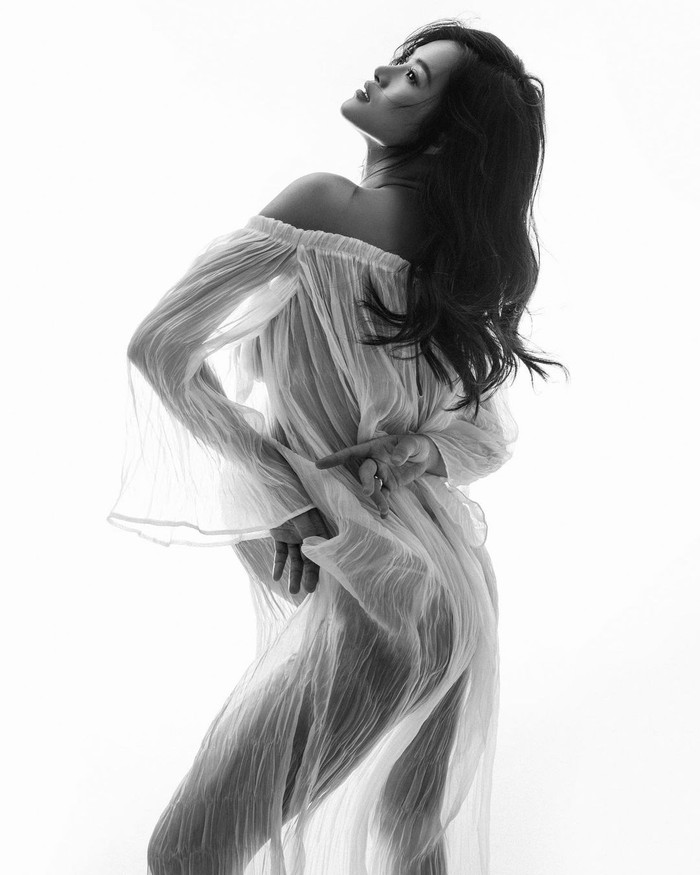 Hồ Ngọc Hà - Thủy Tiên - Đông Nhi - Lan Khuê - Đặng Thu Thảo: Ai xứng danh là mẹ bầu đẹp nhất Vbiz? Ảnh 18