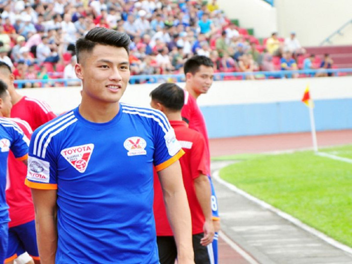 Mạc Hồng Quân từng chia tay Quảng Nam trong ồn ào, và anh cũng là người thi đấu cực hay để iễn đội bóng xứ Quảng về hạng Nhất.