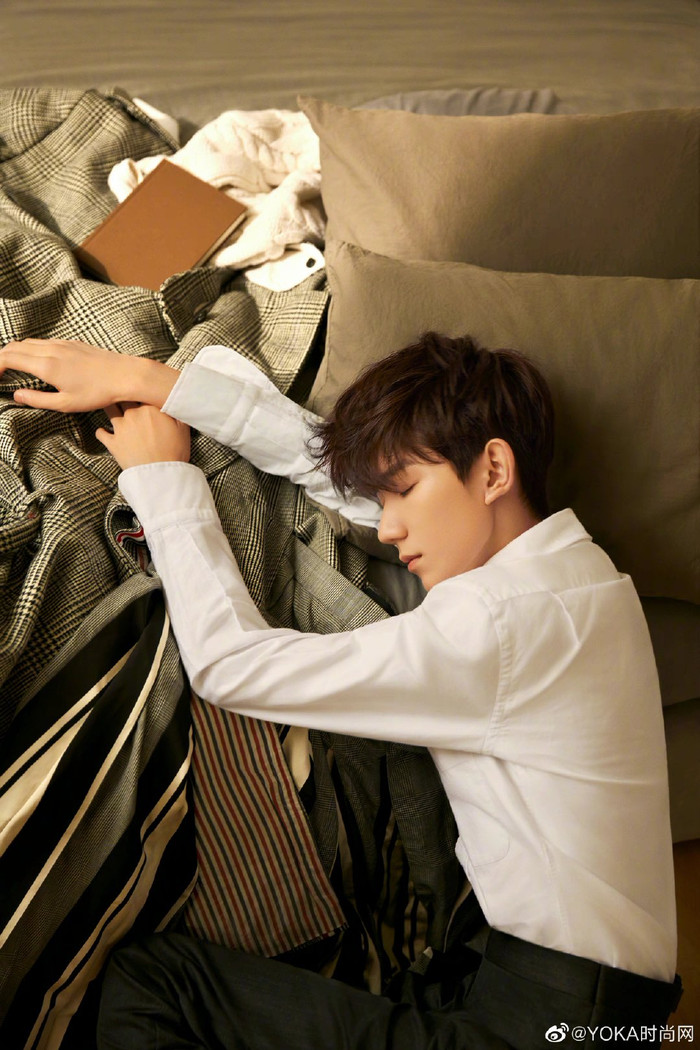 Vương Nguyên ấm áp, thi vị trong chùm ảnh thông báo những điều sẽ xảy ra trong sinh nhật Ảnh 4