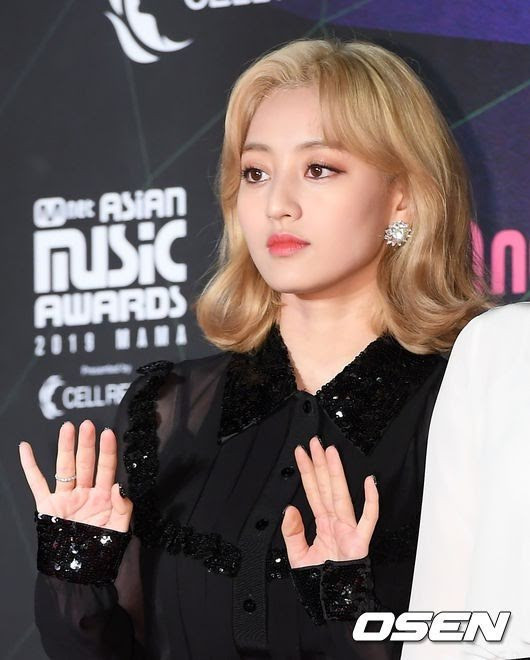 Các idol K-Pop từng bị thành viên cùng nhóm dọa cho 'hú hồn' Ảnh 6