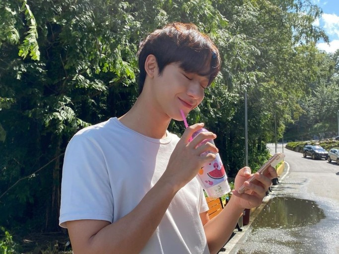 Lee Do Hyun điêu đứng vì tin đồn 'từ trên trời rơi xuống' đầu tiên trong sự nghiệp Ảnh 8