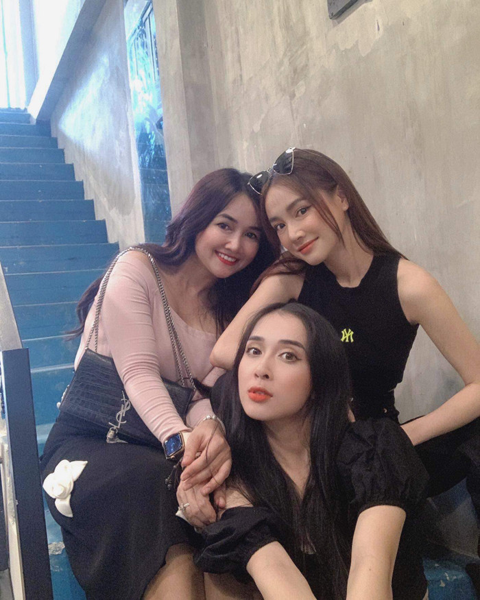 Nhan sắc của 3 chị em Nhã Phương khiến dân tình không khỏi trầm trồ