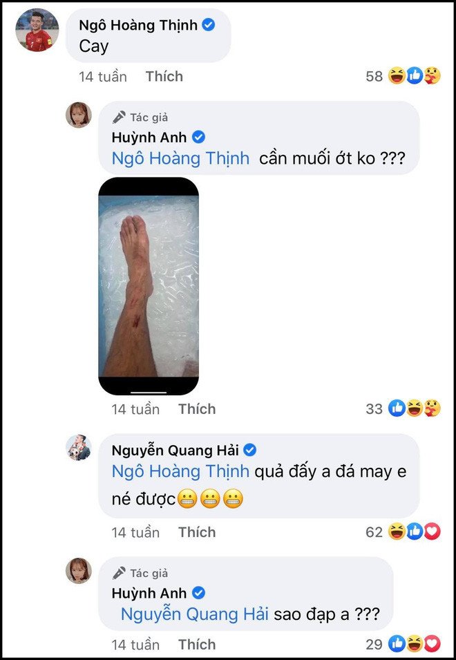 Quang Hải đôi khi cũng vào góp vui