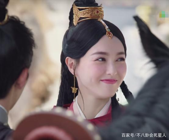 Có tuổi nhưng phải diễn vai trẻ ở 'Yến vân đài': Xa Thi Mạn nếp nhăn thấy rõ, Đường Yên cất công makeup Ảnh 10