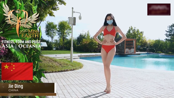 Chân dài Trung Quốc có thân hình nuột nà, cân đối cùng làn da trắng mịn màng.