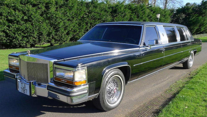 Cadillac Trump Golden là 2 siêu xe sang trọng được thiết kế dành riêng cho ông Trump.