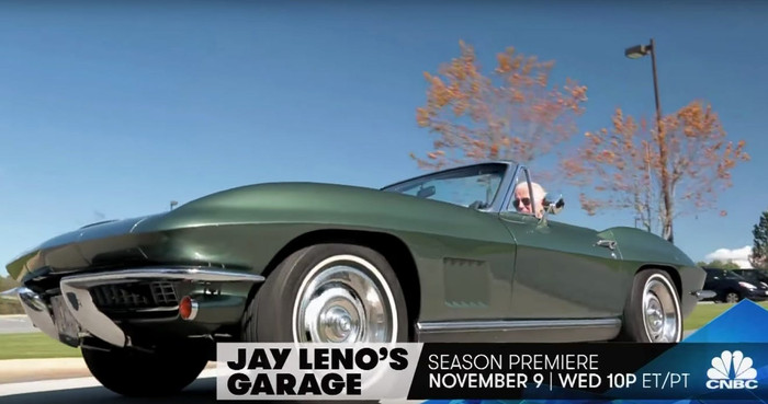 Ứng cử viên Joe Biden lái chiếc Chevrolet Corvette Stingray đời 1967 trong một tập phát sóng của chương trình Jay Leno's Garage. (Ảnh: CNBC)