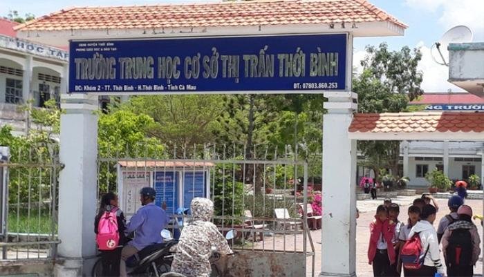 Hơn 60 học sinh ở Cà Mau có cùng triệu chứng khó thở, ngất xỉu tại trường Ảnh 1