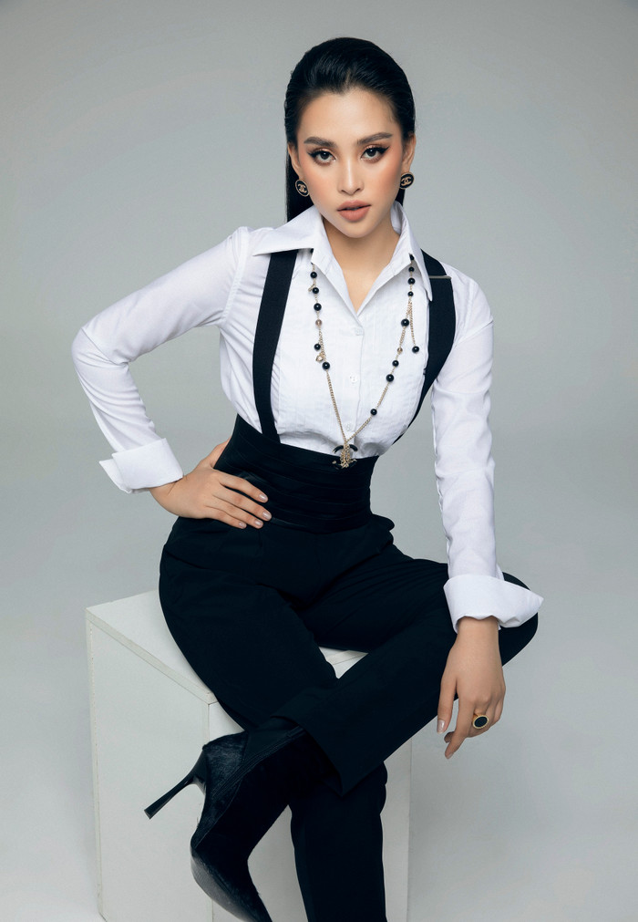 Đỗ Mỹ Linh, Tiểu Vy, Lương Thùy Linh 'cân sắc' với style menswear, ai hơn ai? Ảnh 4