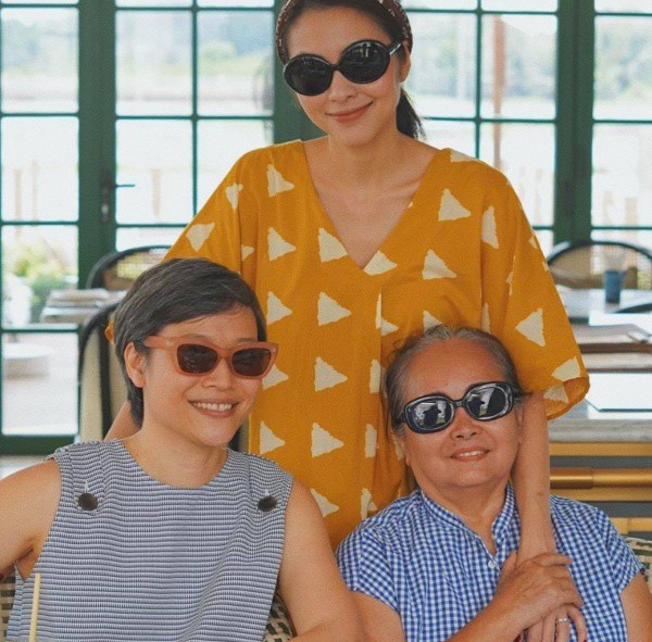 Trang phục thoải mái cho những buổi họp mặt gia đình, bạn bè... 