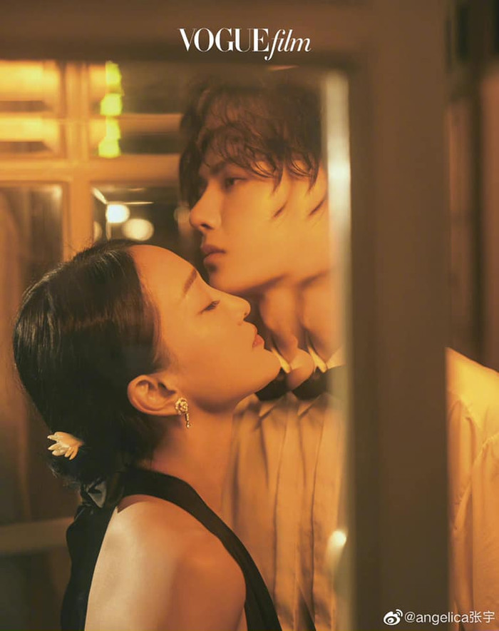 Vương Nhất Bác - Châu Tấn trên trang bìa Vogue: Khi ca sĩ và bartender phải lòng nhau Ảnh 4