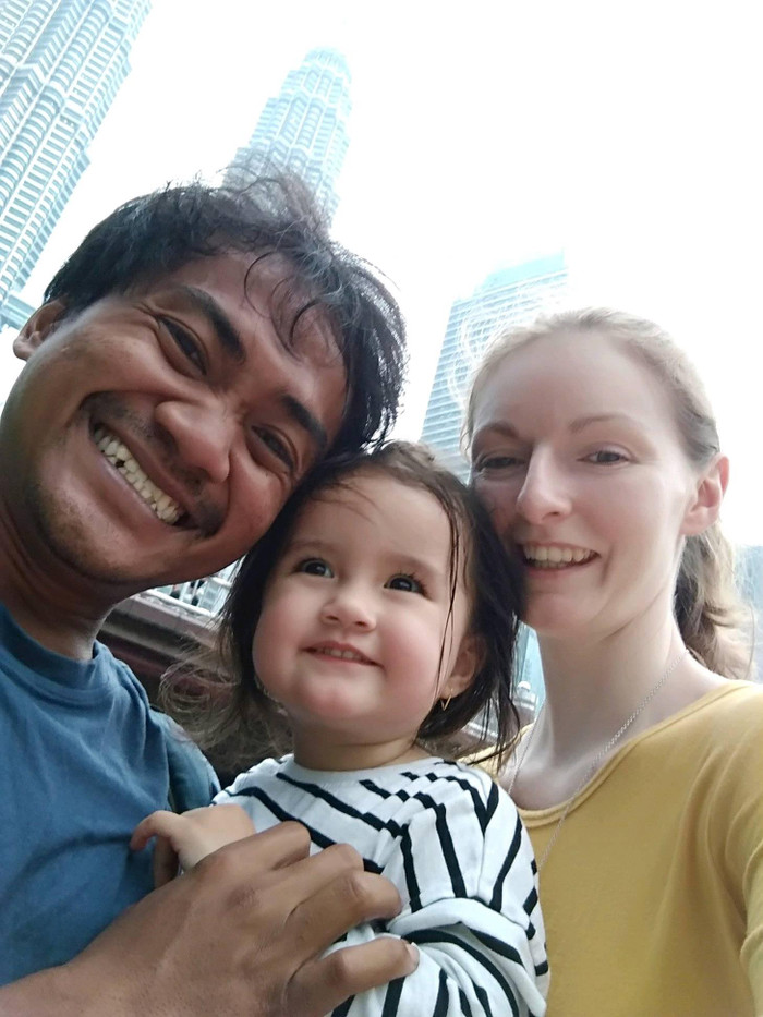 Từng bị dư luận cản sinh con, cặp 'chồng cú vợ tiên' khoe 'tiểu công chúa' nhan sắc bất ngờ Ảnh 9