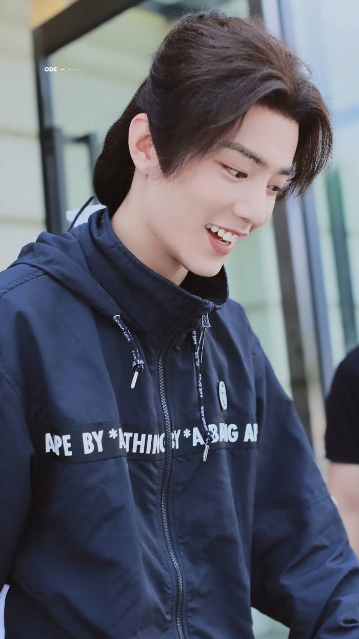 Không làm cũng được hưởng: Tiêu Chiến, Vương Nhất Bác bỗng nhận được lời khen từ tổ chức thiện nguyện Ảnh 7