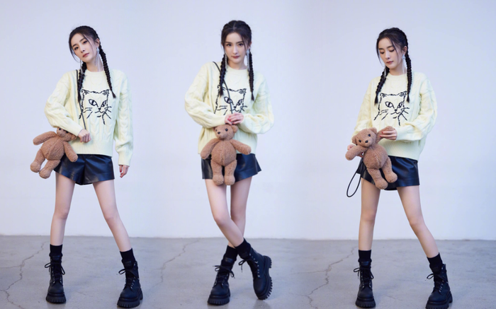 Dương Mịch gây xôn xao với đôi chân gầy tong teo hơn cả người mẫu Ảnh 2