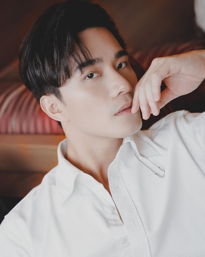 Sao nam Thái Lan lọt vào danh sách 'Gương mặt đẹp trai nhất châu Á năm 2020' Ảnh 9