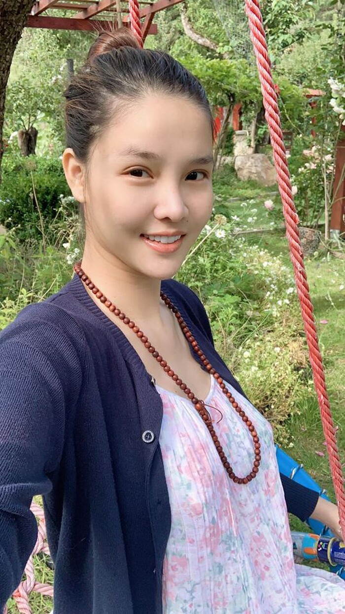 Sắp lâm bồn, Kỳ Hân lo lắng khi Mạc Hồng Quân vẫn chưa về kịp đoàn tụ với vợ con Ảnh 3