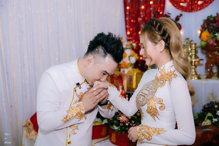 Đàm hỏi của cặp đôi đình đám vào năm 2019