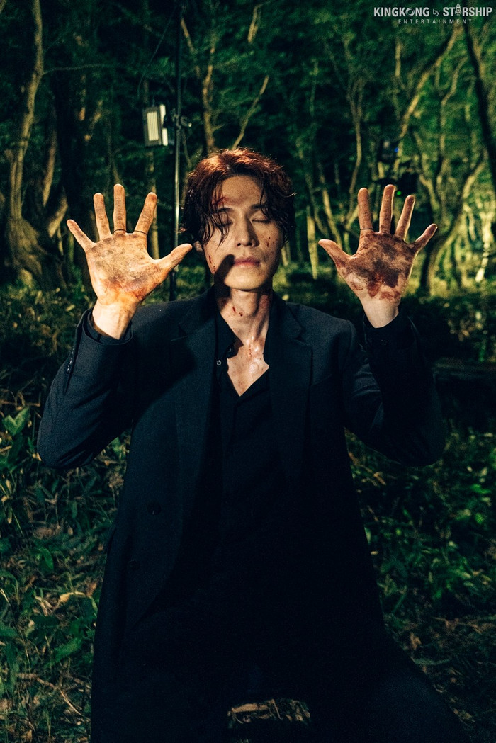 Đây là cách Lee Dong Wook thể hiện tình yêu thương với Kim Bum Ảnh 42