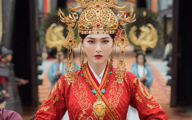 Nối tiếp Lưu Thi Thi, Đường Yên thất bại khi trở lại với 'Yến vân đài' Ảnh 2