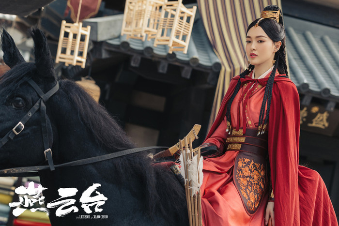 Đường Yên đóng Yến vân đài khi đang có thai.