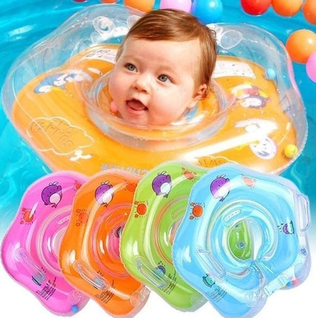 Những chiếc phao cỏ tập bơi được quảng cáo tràn lan trên các trang thương mại điện tử ở Trung Quốc.&nbsp;