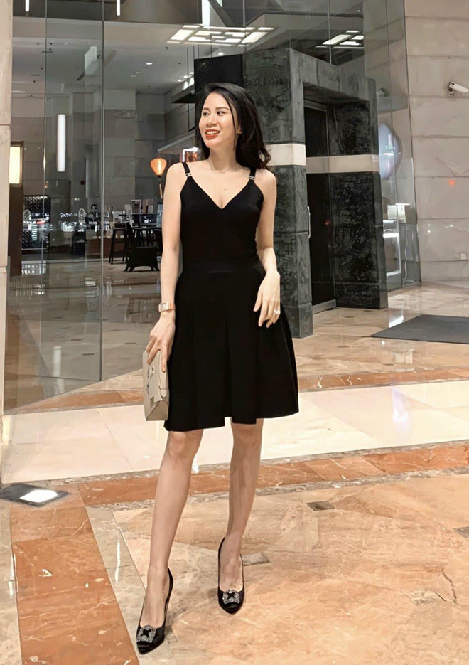 Ngỡ ngàng trước nhan sắc và vóc dáng của bà xã MC Thành Trung sau gần một năm sinh con Ảnh 7