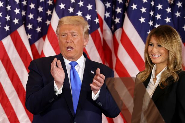 Xôn xao video cố vấn tâm linh livestream 'đọc rap' cầu nguyện cho ông Trump Ảnh 4