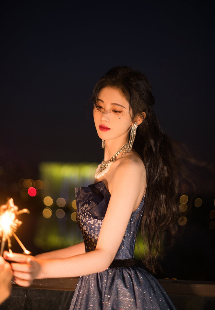 Độ hot của diễn viên thay đổi 'chóng mặt': Tiêu Chiến không vào được top 3, hạng nhất gây bất ngờ Ảnh 7