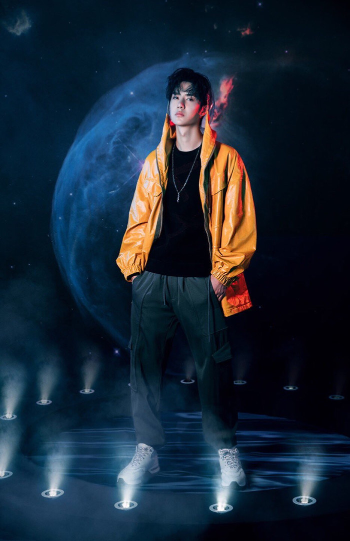 'Thẳng nam' Vương Nhất Bác bỗng chốc ngọt ngào với fan Ảnh 6