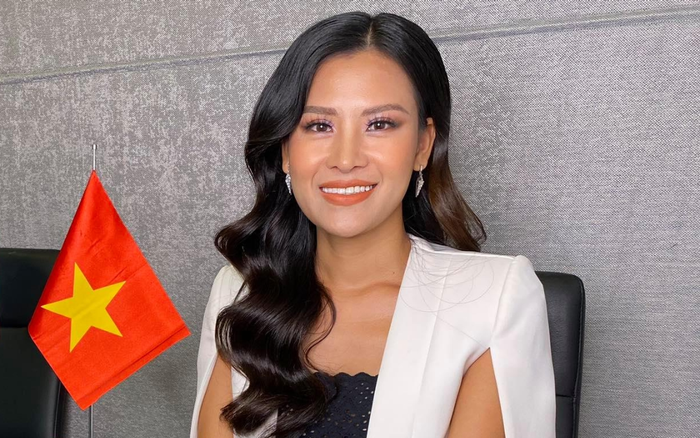 Hoa Thái tự tin 'bắn' Tiếng Anh ở vòng phỏng vấn, đề cao thông điệp bảo vệ môi trường tại Miss Earth 2020 Ảnh 2