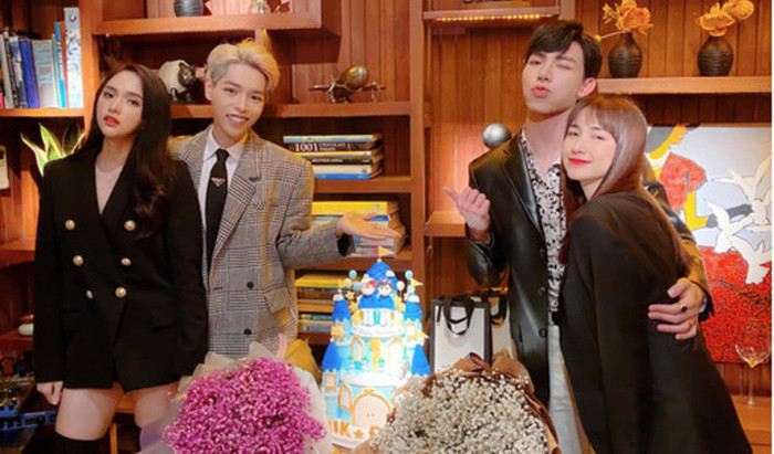 Bị fan chê vô tâm, Hòa Minzy lên tiếng: 'Tôi bênh vực làm gì khi chị Hương Giang đã biết sai' Ảnh 5