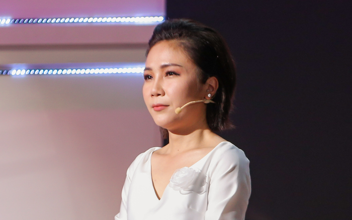 Thùy Linh 'Chân Ái': Tình yêu tuổi 30 không còn nồng nhiệt như thời 20 Ảnh 2