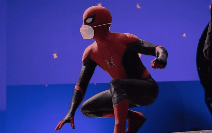 Tom Holland tiết lộ hậu trường 'Spider-Man 3': Có là siêu anh hùng cũng phải đeo khẩu trang Ảnh 2