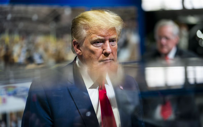 Tài khoản Twitter của ông Donald Trump bị tước hết các đặc quyền Ảnh 2