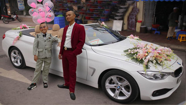 Anh em nhà Mao bảnh bao bên siêu xe