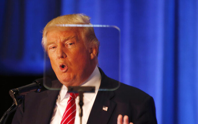Đây là thứ giúp ông Donald Trump luôn diễn thuyết trơn tru trên sân khấu Ảnh 2