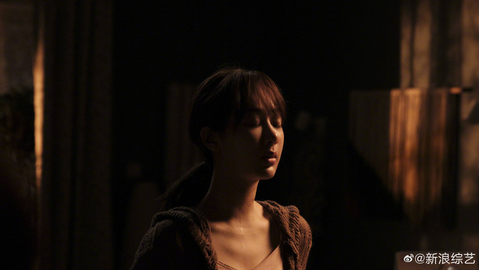 Dương Tử với thử thách tự độc thoại trong 20 phút trong show của thần tượng Ảnh 6