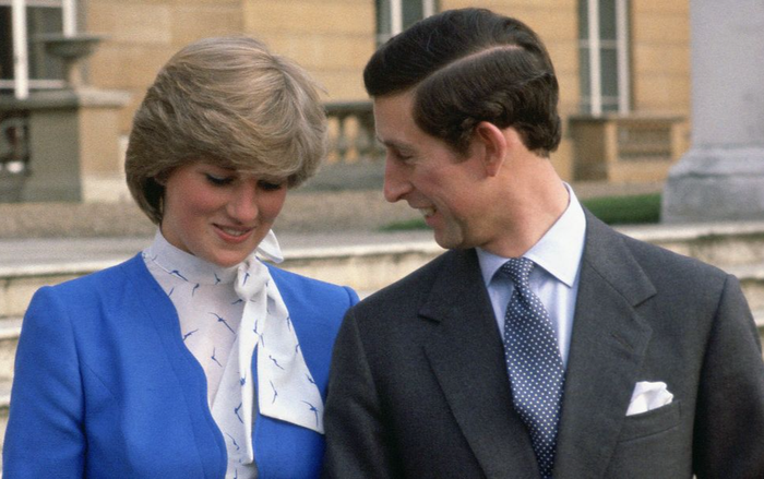 Công nương Diana phá lên cười khi được Thái tử Charles cầu hôn Ảnh 2