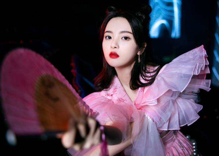 Dịch Dương Thiên Tỉ bị chê hát dở, Phạm Thừa Thừa - Tống Thiến không hiểu ý nhau Ảnh 15