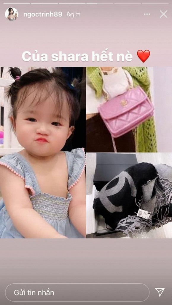 Nữ hoàng nội y cho biết cô đã mua tặng túi hiệu và khăn Chanel cực đắt đỏ tặng cho cháu gái