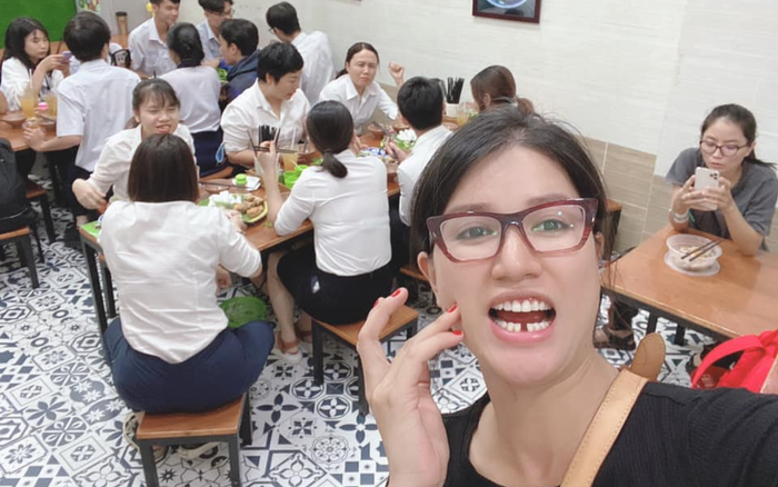 Trang Trần được đặt biệt danh mới sau khi... gãy răng Ảnh 2