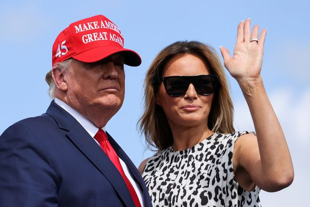 Điều gì sẽ xảy ra nếu bà Melania ly hôn Tổng thống Donald Trump? Ảnh 3