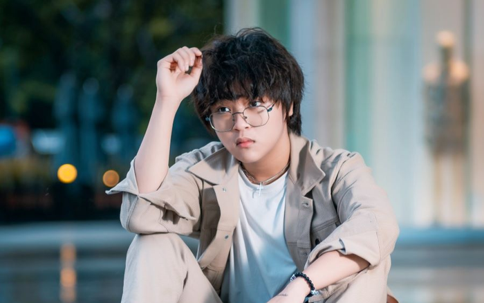 Thiên Khôi đánh trúng 'tim đen' hội 'crush thầm' với ca khúc tự sáng tác Ảnh 2