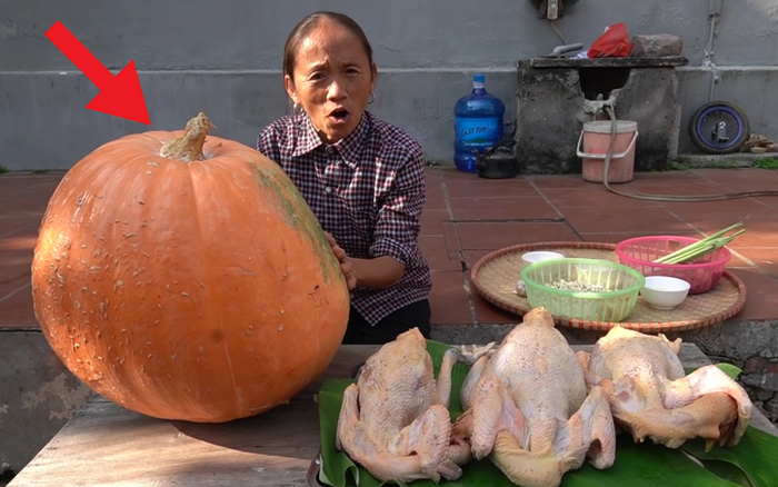 Lượt xem gần đây 'tuột dốc', bà Tân Vlog tung 'chiêu' làm dân tình khen không ngớt Ảnh 2