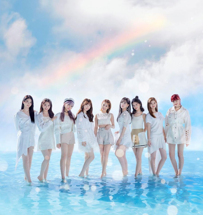 Lập kỷ lục dù chưa debut, NiziU chứng minh: Nhóm nữ của JYP luôn luôn thành công