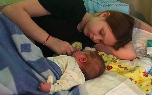 Cuộc sống của nữ sinh 13 tuổi tuyên bố sinh con cho bé trai 10 tuổi hiện ra sao? Ảnh 2