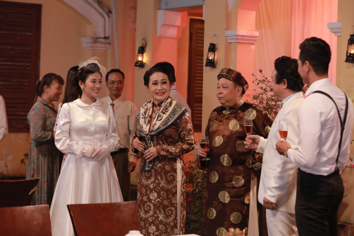 Nhật Kim Anh bị Tố My 'hành' đến đổ máu trong MV mới? Ảnh 4