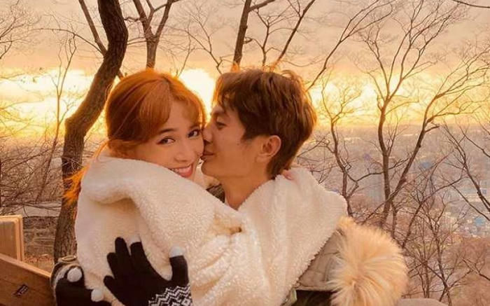 Nhìn lại một năm yêu nhau đầy ngọt ngào nhưng cũng lắm thị phi của Sĩ Thanh - Huỳnh Phương Ảnh 2