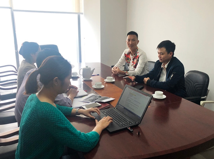 Bùi Xuân Huấn tại buổi làm việc về xử phạt vi phạm hành chính với Cục Phát thanh truyền hình và Thông tin điện tử.