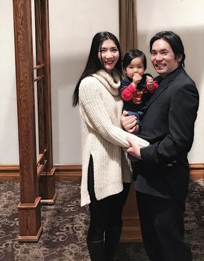 Ngọc Quyên cho biết, chồng cũ bác sĩ của cô đã để lại cho hai mẹ con ngôi nhà, xe ô tô và đồng ý trợ cấp 5000 USD/1 tháng 